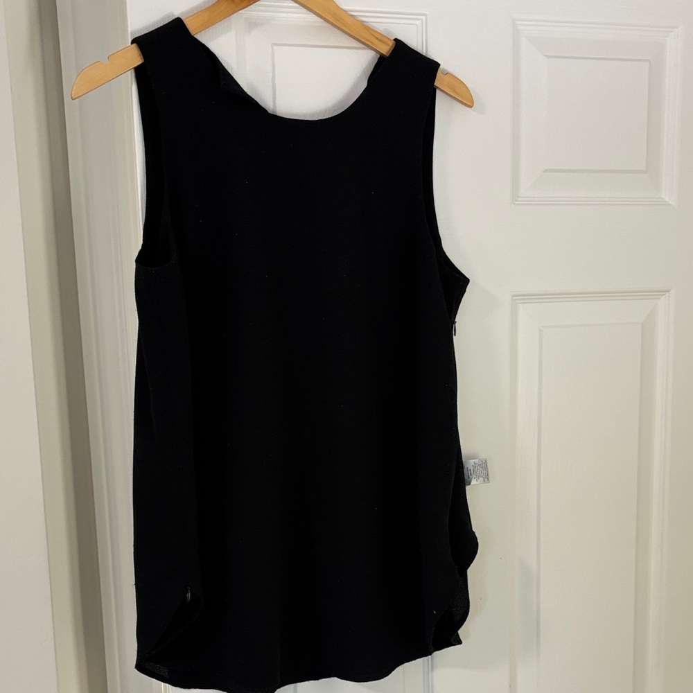 Maternity & Nursing Elegant Black Sleeveless Top